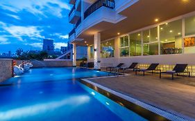Bangkok Patio Apartment